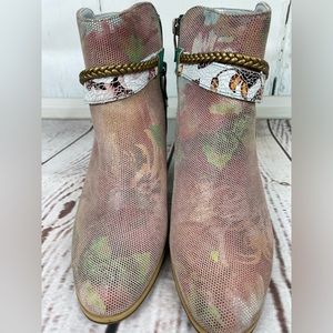 L’Artiste Spring Step Booties